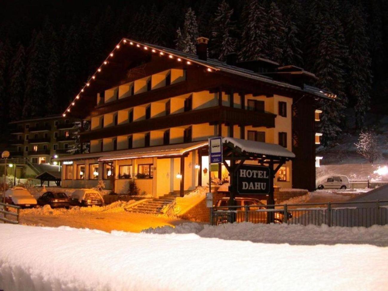 Hotel Dahu Madonna di Campiglio Exterior photo