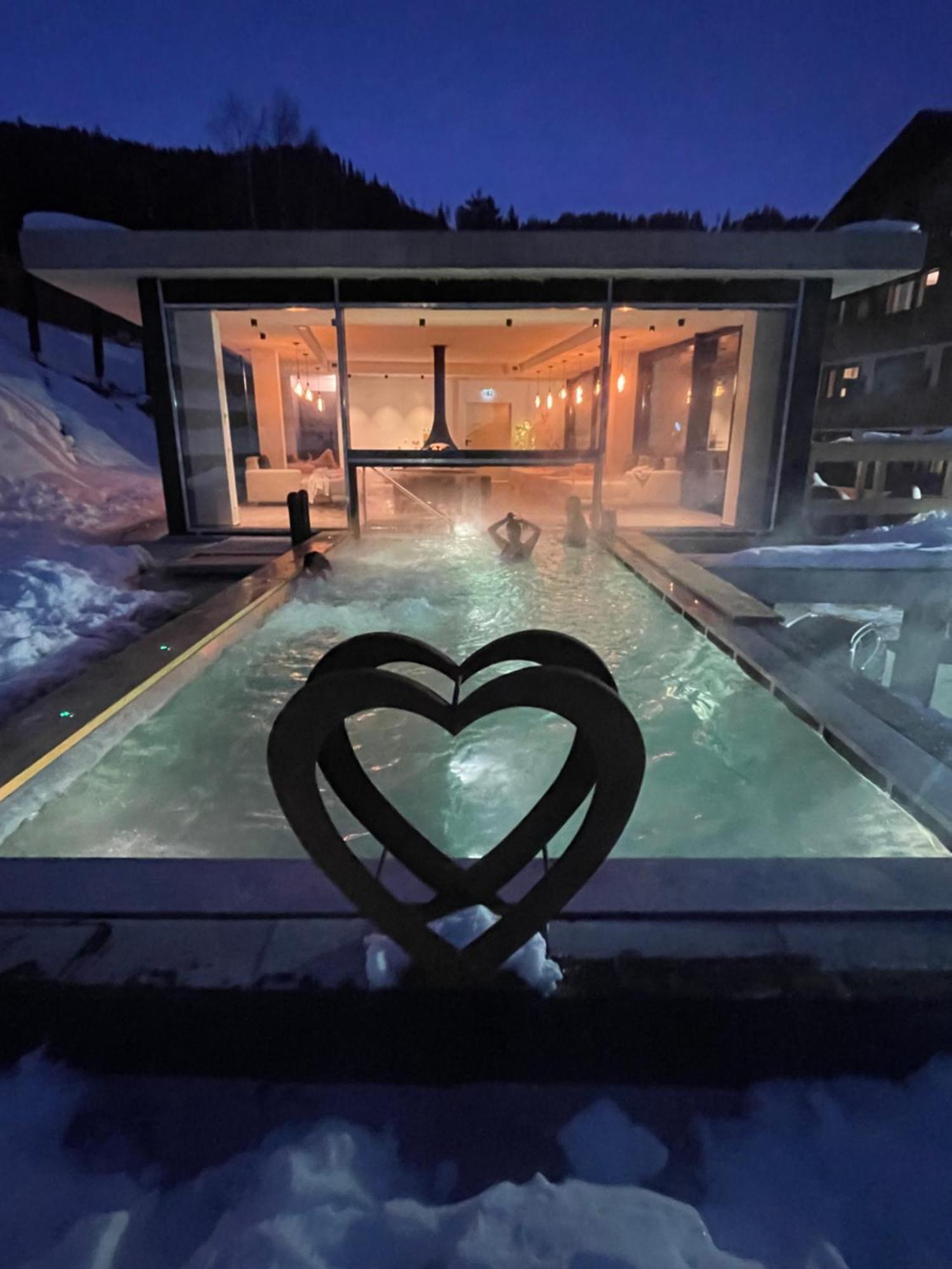 Hotel Dahu Madonna di Campiglio Exterior photo